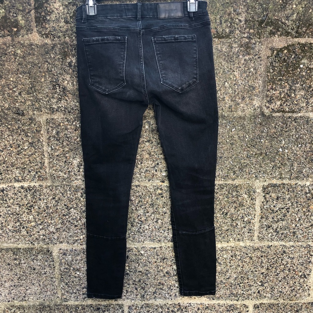 🛍Zara Trafaluc Black Skinny Slashed Knees Jeans - Picture 5 of 5